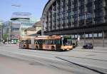 hamburger-hochbahn-ag-hha WG 7023, von Typ Citaro I f�hrt am 19.07.10 am Hauptbahnhof in Hamburg