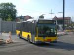 berlin Mercedes-Benz O 530 II (Citaro Facelift) auf der Linie 155 nach Wei�ensee Piesporter Stra�e am S+U Bahnhof Pankow.