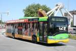Solaris Urbino STOAG 630 (OB ST 9630) macht Werbung f�r das Theater Oberhausen.
Oberhausen Sterkrade, 3.6.2010.