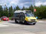berlin Mercedes-Sprinter auf der Linie 294 an der Haltestelle Hohensch�nhausen Gehrenseestra�e.