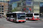 hamburger-hochbahn-ag-hha WG 6911 und auf der anderen Strassenseite WG 6416 von Typ Citaro im Hamburg am 19.07.2010.