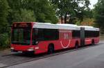 hamburg Hochbahn 7801 mit Werbung f�r die Bahn am 28.Juli 2010 an der Glatzer Sta�e
