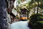Berner Oberland 80 Jahre Postautostrecke auf die Griesalp: Schmid, Th�rishaus BE 26'105 Saurer/R&J (ex Geiger, Adelboden Nr. 9) am 29. Mai 2010 in der Griesschlucht