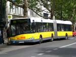 berlin Solaris Urbino auf der Linie 109 nach Flughafen Tegel an der Haltestelle Charlottenburg Bleibtreustra�e.