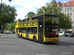 berlin MAN Lion's City DD (Doppelstock) auf der Linie M19 nach U-Bahnhof Mehringdamm an der Haltestelle Charlottenburg Olivaer Platz.