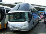 Neoplan Starliner Der neueste Neoplan Starliner im Umlauf;Dank an den Bus-Lenker
in K�ln Bbf.(01.09.2007) 