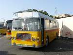 alte Fahrzeuge Bedford Bus in Valetta, Malta 27-08-2007