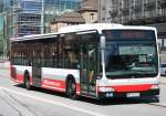Hochbahn 6923 (HH HN 2983).
Hamburg HBF, 17.6.2010.  ...