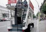 berliner-verkehrsbetriebe-bvg Berlin 1994, Historischer Mercedes-BenZ der BVG  Unter den Linden.  