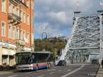 dresden Ein K�ssbohrer Setra Bus (Typ ist mir unbekannt) des Regionalverkehr Dresden GmbH (RVD) passierte von Loschwitz kommend die Br�cke 'Das Blaue Wunder' - DD-Blasewitz, 2.11.2006
