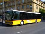 Postauto Setra - Regio Postbus  NE 112586  bei der Haltestelle vor dem SBB Bahnhof in Neuenburg am 19.09.2007