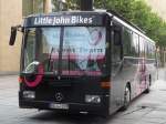 Dieser Mercedes Promotionbus stand ...  Robert Waldeck 16.06.2011