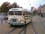 erfurter-verkehrs-ag-evag ERFURT Domplatz. Histor. Bus der EVAG, 2006