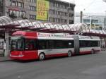 winterthur Solaris Gelenktrolleybus 173 eingeteilt auf der Linie 3 Oberseen im Busbahnhof vor dem Bahnhof am 01.01.2008