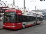 winterthur Solaris Gelenktrolleybus 178 eingeteilt auf der Linie 1 Oberwinterthur im Busbahnhof vor dem Bahnhof 01.01.2008