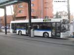 Solaris Urbino VBG/Andres Nr. 45 in Effretikon am 7.3.08. Zur Zeit erhalten die VBG Busse einen neuen Anstrich, der mir �brigens gar nicht gef�llt. Leider war genau so ein doofer Pfosten �ber der T�r 2 und im Moment als ich abdr�ckte kam auch die Sonne hervor...