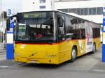 Postauto Postauto - Volvo 8700 TG 148072 eingeteilt auf der Linie 725 nach Uzwil bei der Postautohaltestelle am Bahnhofsplatz in Wil am 04.01.2008