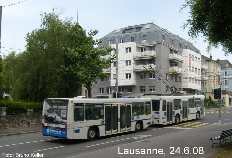 TL - Trolleybus-Anhngerzug in der Avenue d'Ouchy am 24.6.2008