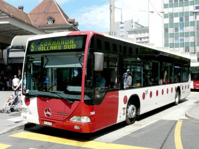 tpf - Mercedes Citaro Nr.388 FR 300393 eingeteilt auf der Linie 5 unterwegs in der Stadt Fribourg am 05.07.2008