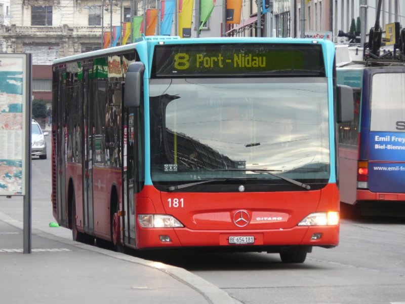 VB Biel - Mercedes Citaro Bus Nr.181 BE 654181 eingeteilt auf der Linie 8 unterwegs in Biel am 12.12.2008