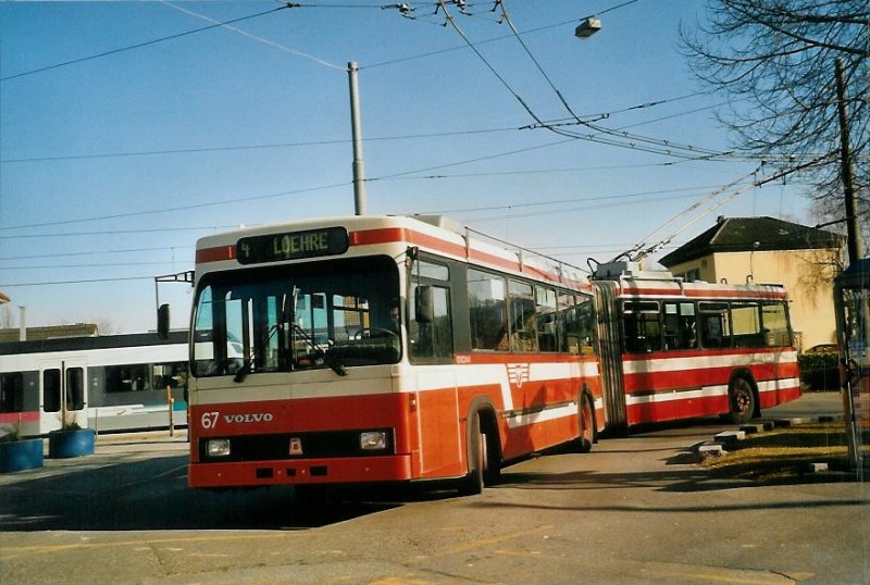 VB Biel Nr. 67 Volvo/R&J 1988; am 16.2.2008 am Bahnhof Nidau.