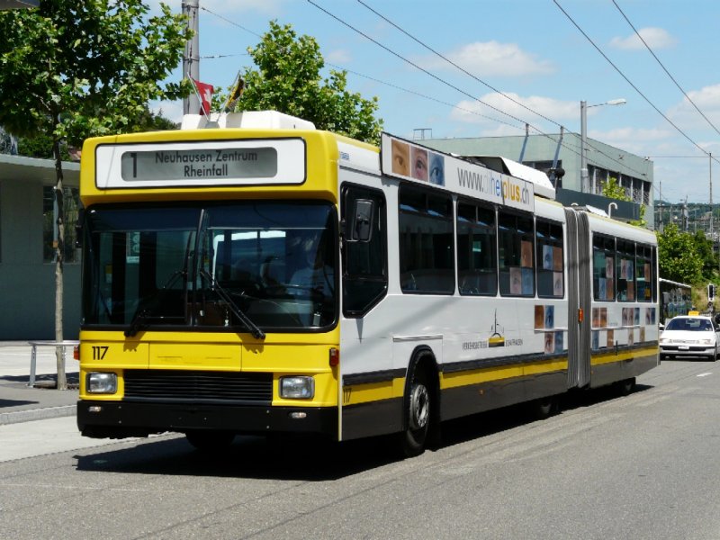 VB Schaffhausen - NAW - Hess Trolleybus Nr.117 unterwegs auf der Linie 1 am 28.06.2008