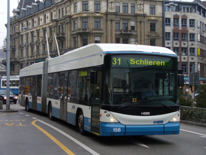 VBZ - Hess-Swisstrolley Nr.156 Eingeteillt auf der Line 31 Schliern vor dem SBB Hauptbahnhof am 01.01.2008