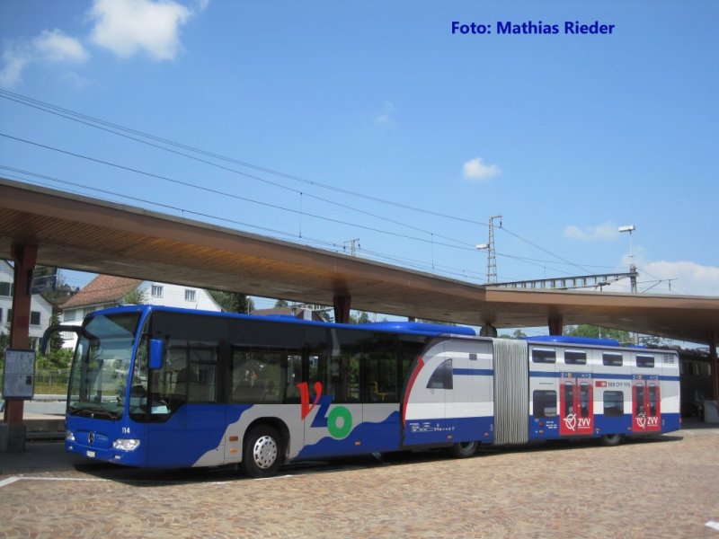 VZO MB Citaro 114 am 30.06.09 auf dem Bahnhofplatz Wetzikon.