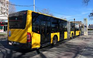 Mercedes-Benz MB Citaro Facelift G, '1085' im SEV der S Bahn Berlin, von ''Bernie Reisen'' GmbH.