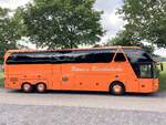 Neoplan Starliner von Reiner's Reisekutsche aus Deutschland in Malchow am 26.05.2024