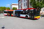 HSB Solaris Urbino 18 Wagen 79 am 14.04.26 in Hanau Freiheitsplatz