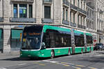 Hess Doppelgelenk Elektrobus 9107, auf der Linie 50, fhrt am 14.04.2025 Richtung Haltestelle Brausebad.