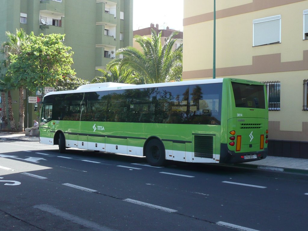 09.10.10,IVECO-Irisbus Castrosua EuroRider C35A als TITSA 3014 in Puerto de la Cruz/Teneriffa.