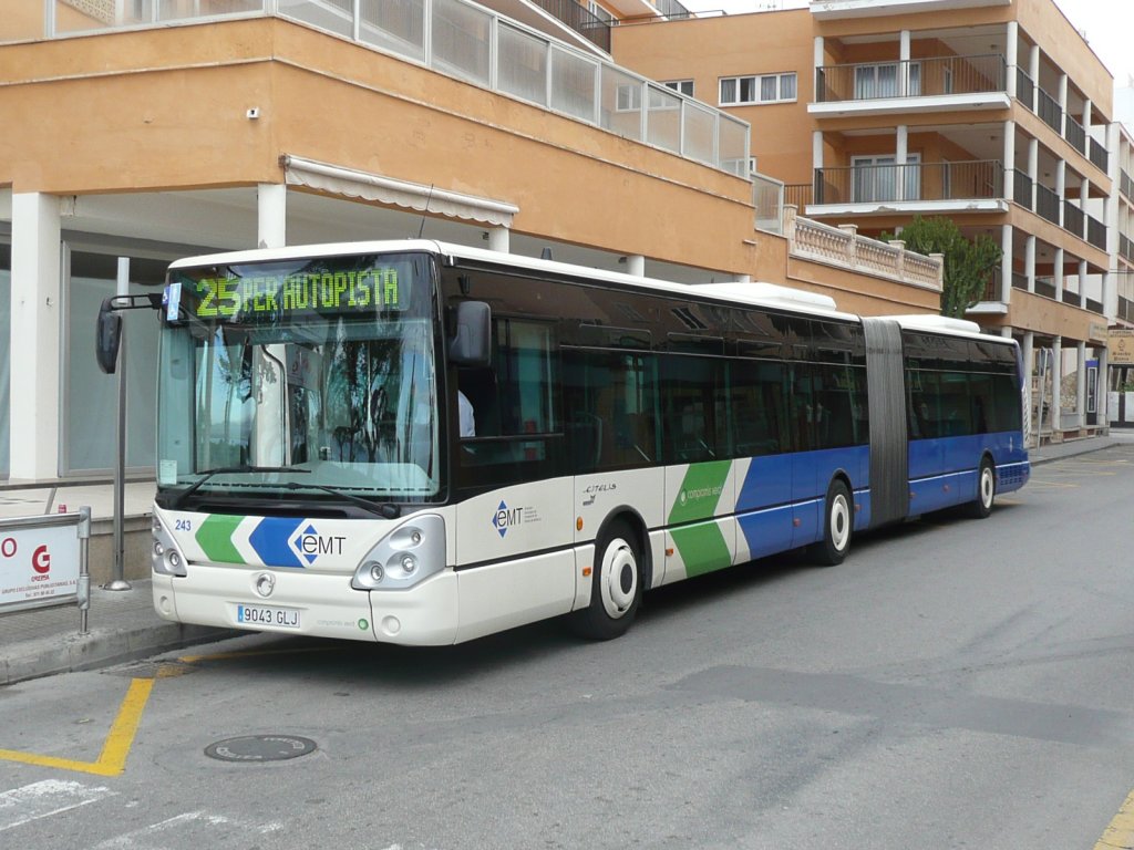 11.01.11,IVECO-Irisbus Citelis der emt Nr.243 an der Playa de Palma/Mallorca.