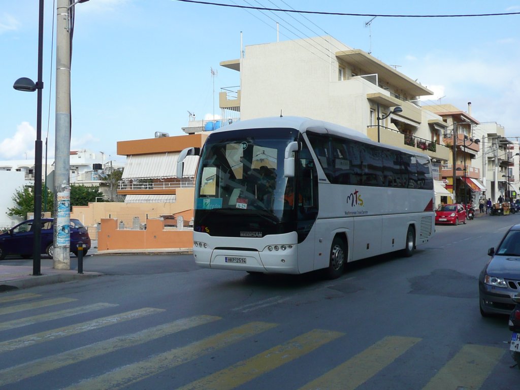 12.05.11,Neoplan in Limenas Chersonisou auf Crete/Greece.