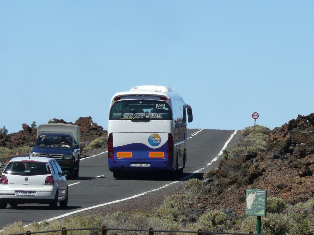 14.10.10,SCANIA-Irizar im Parque Nacional del Teide auf Teneriffa.