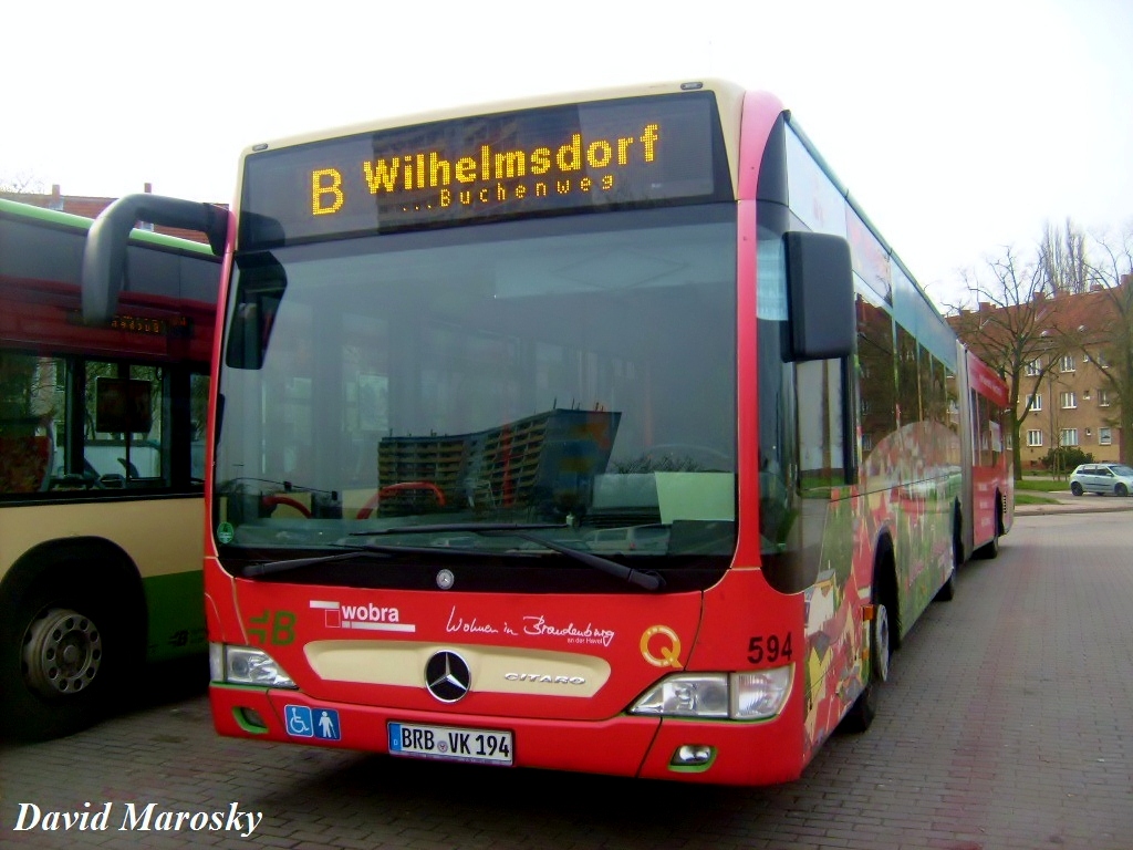 594 der VBBr an der Fontanestrae . Aufgenommen im Jahre 2011 bevor er seine Vollwerbung letztlich velor .