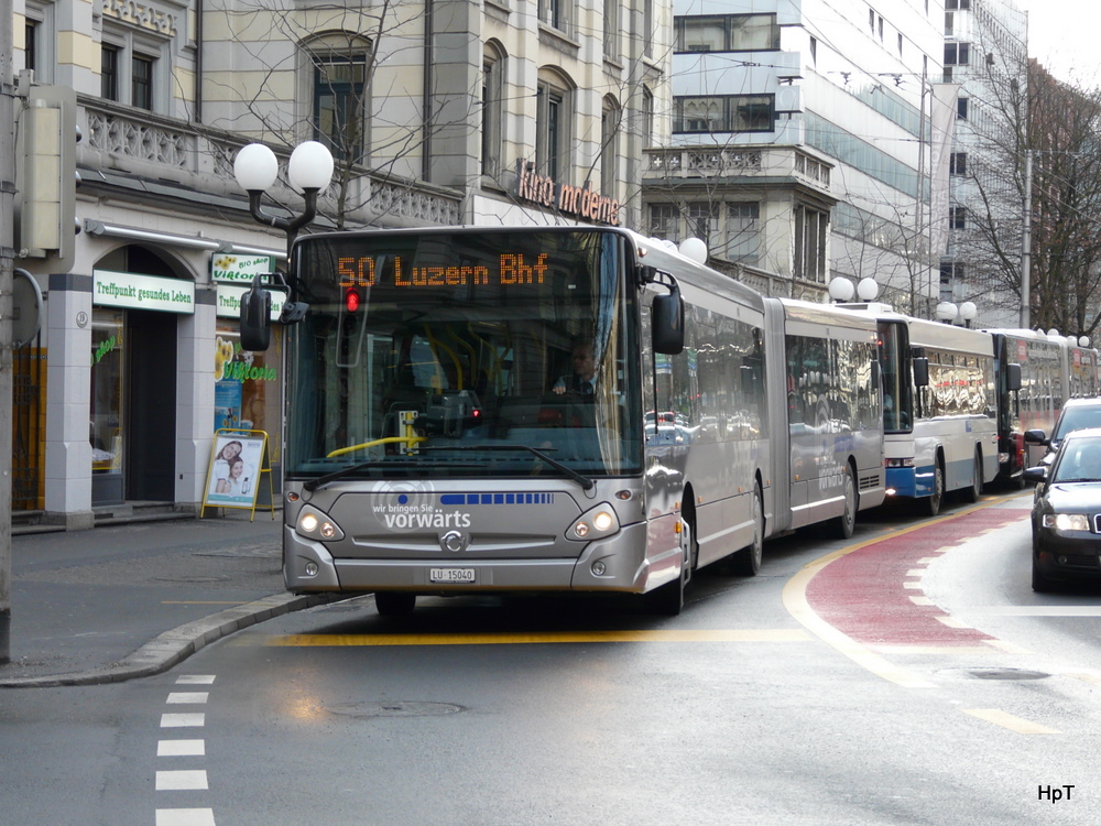 AAGR - Irisbus Nr.42  LU 15040 unterwegs auf der Linie 50 in Luzern am 08.01.2011