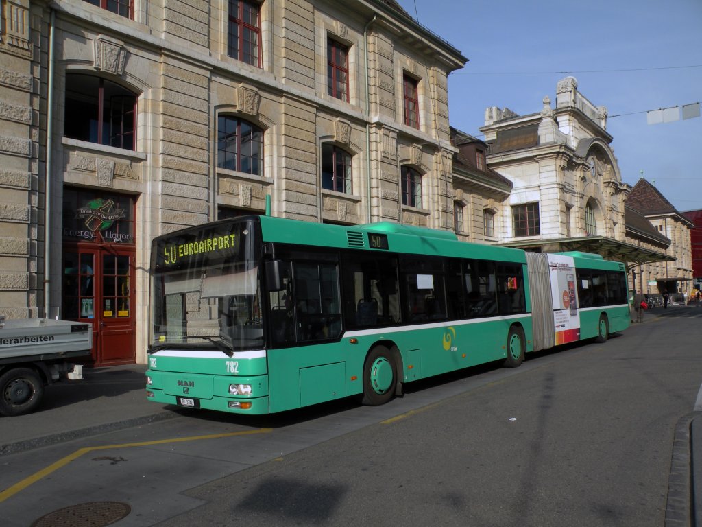 AN Bus mit der Betriebsnummer 782 auf der Linie 50 am Bahnhof SBB in Basel. Die Aufnahme stammt vom 10.05.2011.