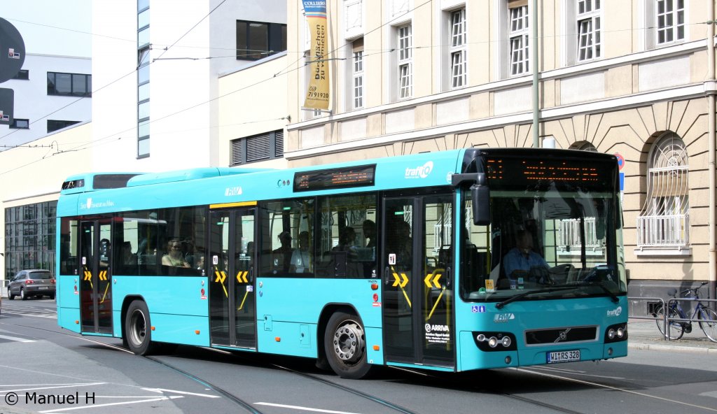 Arriva (WI RS 328).
Aufgenommen am Sdbahnhof Frankfurt, 22.8.2010.