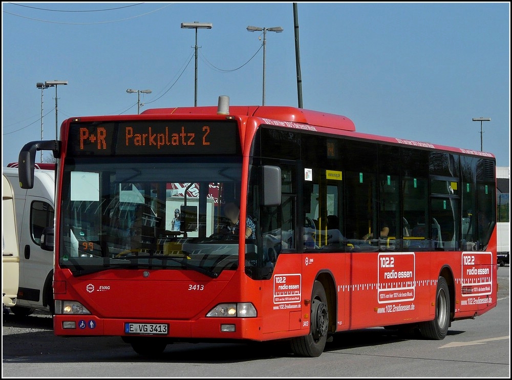 Auch dieser Mercedes-Benz Citaro war als Pendel zwischen den Messehallen und dem Parkplatz P2 in Essen im Einsatz. 02.04.2011
