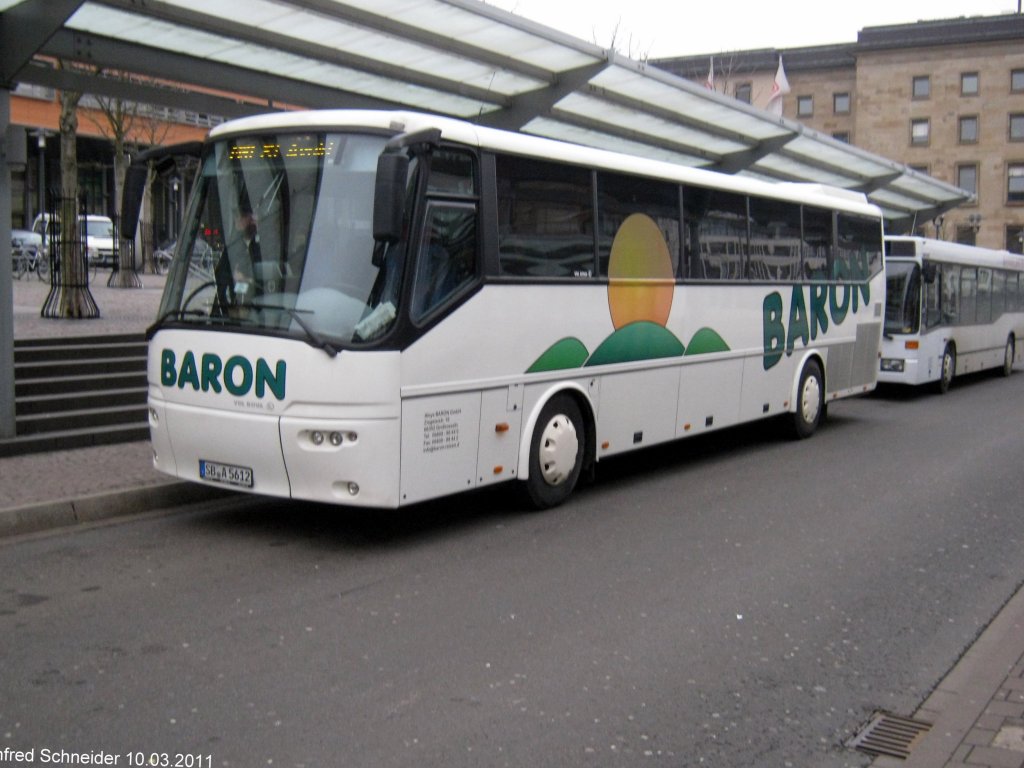 Auf dem Foto ist ein Bova Reisebus von Baron Reisen zu sehen.Das Foto habe ich in Saarbrcken gemacht.