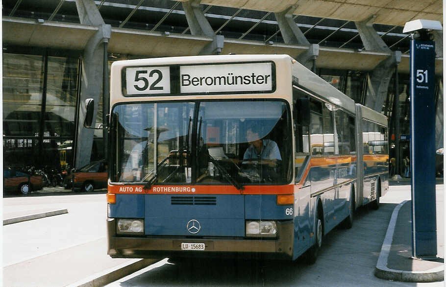 Aus dem Archiv: AAGR Rothenburg Nr. 66/LU 15'683 Mercedes O 405G am 20. Juli 1998 Luzern, Bahnhof