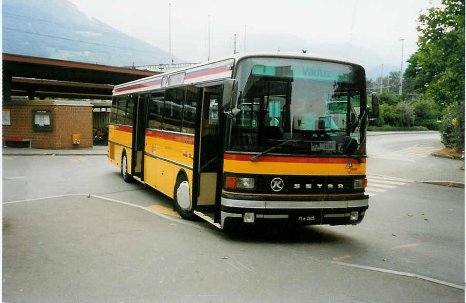 Aus dem Archiv; aus Liechtenstein: Frommelt, Vaduz FL 2605 Setra am 26. Juni 1999 Sargans, Bahnhof