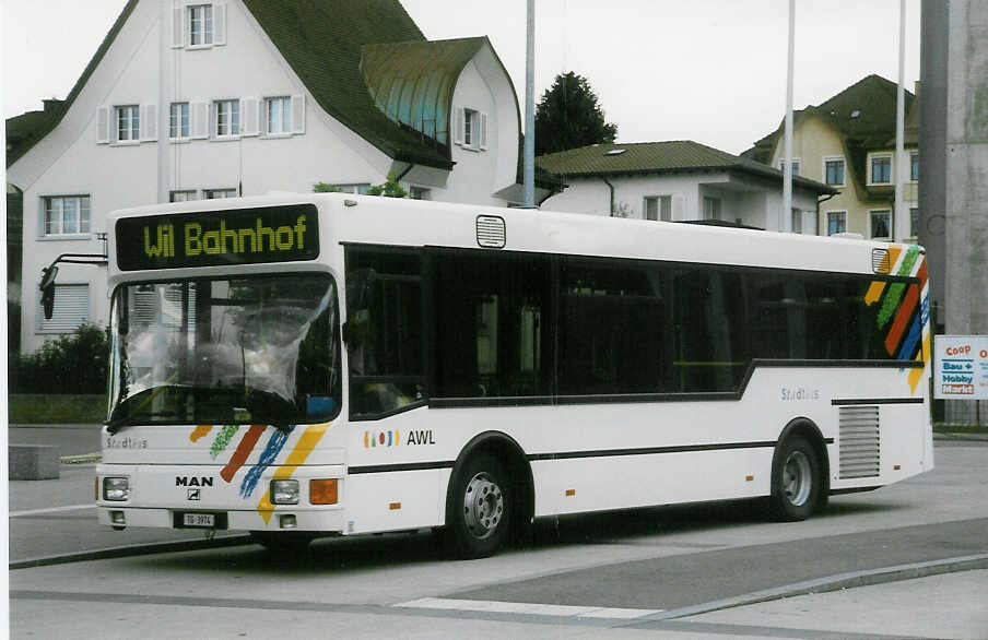 Aus dem Archiv: AWL Littenheit - TG 3974 - MAN/Lauber am 14. Juni 1998 beim Bahnhof Wil