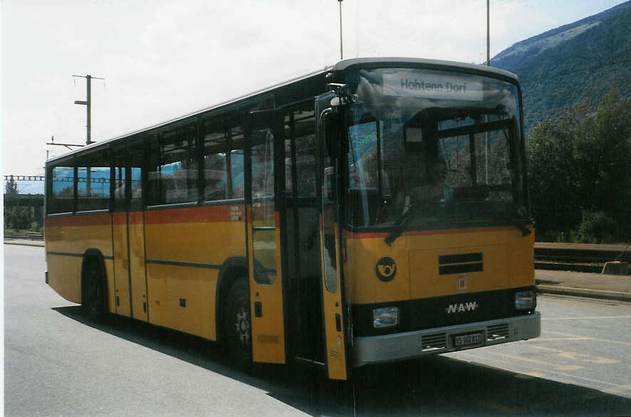 Aus dem Archiv: Bregy, Hohtenn - VS 142'812 - NAW/R&J am 14. Juli 1998 beim Bahnhof Gampel-Steg