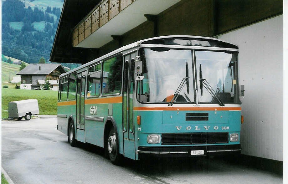 Aus dem Archiv: GFM Fribourg Nr. 71/FR 410 Volvo/Hess am 7. Juli 1998 Kappelboden, Garage