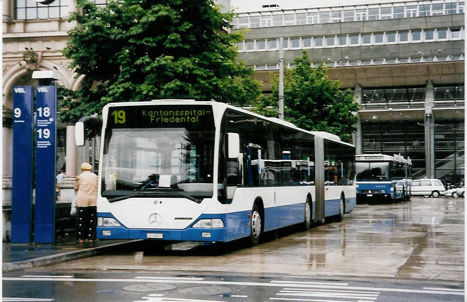 Aus dem Archiv: Heggli, Kriens (VBL) Nr. 707/LU 15'077 Mercedes Citaro am 27. Juni 1999 Luzern, Bahnhof