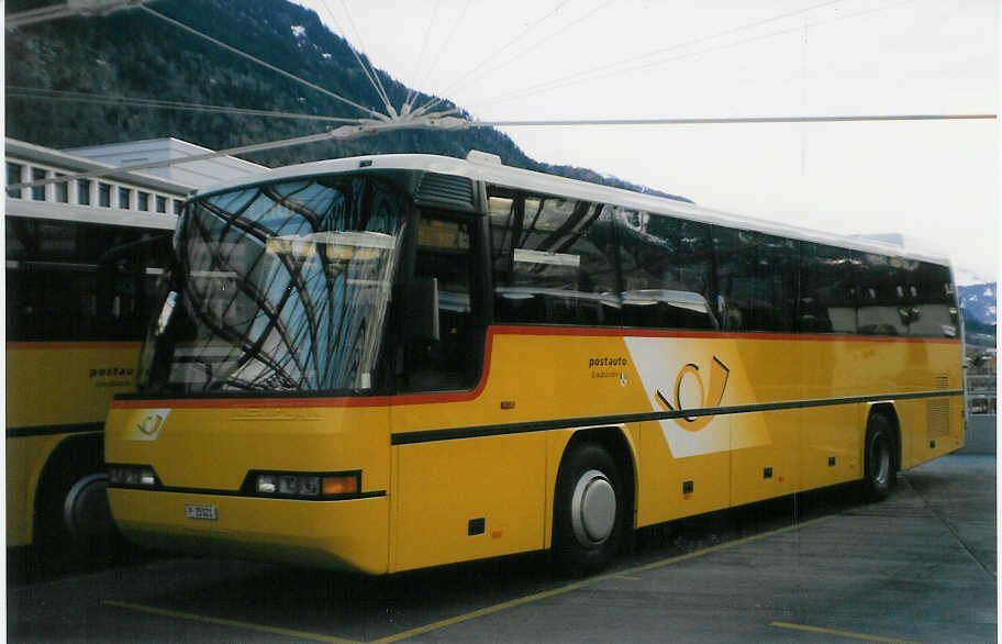 Aus dem Archiv: PTT Regie P 25'121 Neoplan am 1. Januar 1999 Chur, Postautostation