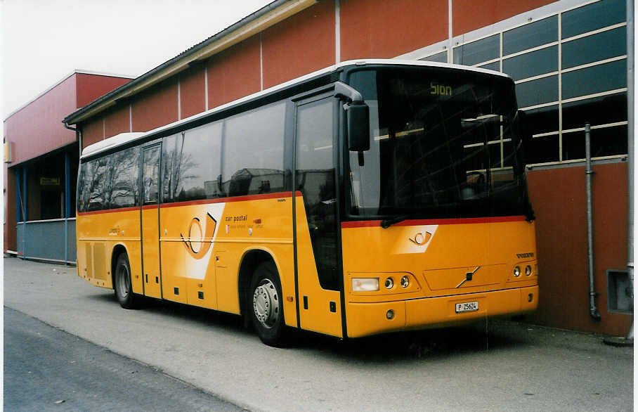 Aus dem Archiv: PTT Regie P 25'624 Volvo am 30. Oktober 1999 Langenthal, Calag